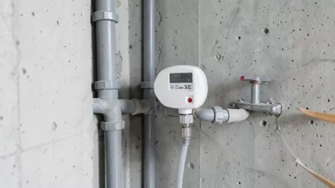 próba szczelności instalacji wodnej norma